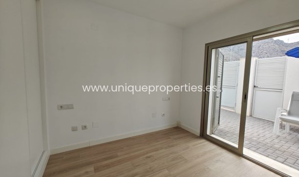 Herverkoop - House - Semi-Detached House -
Cox