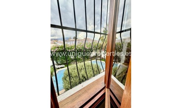 Resale - Village House -
Olula del Rio