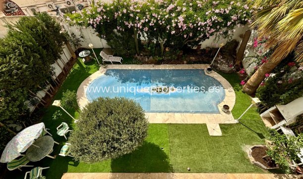 Resale - Village House -
Olula del Rio