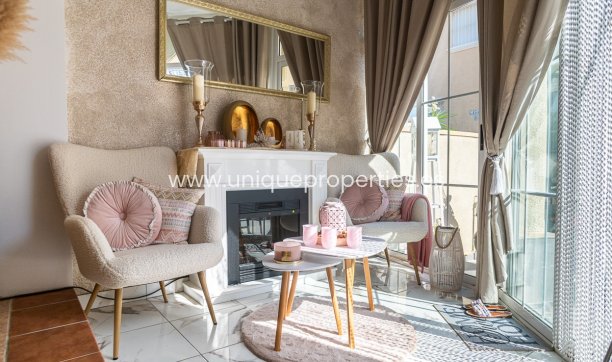 Resale - Quad House -
Orihuela Costa - La Florida