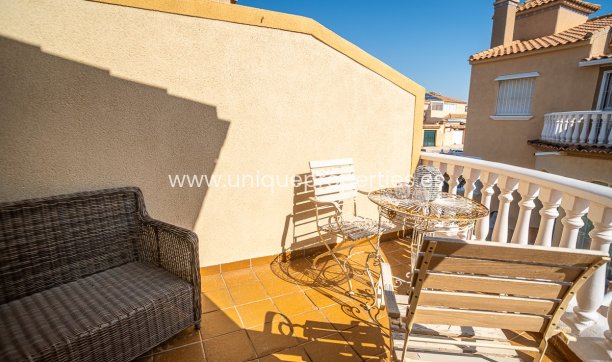 Resale - Quad House -
Orihuela Costa - La Florida