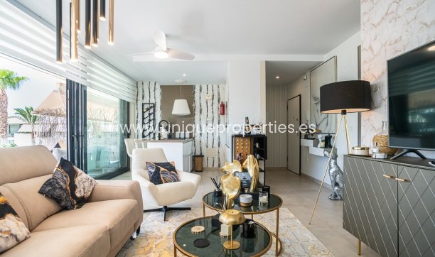 Resale - Penthouse -
CARTAGENA - Mar de Cristal