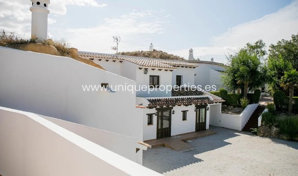 Herverkoop - Reclame -
Huescar