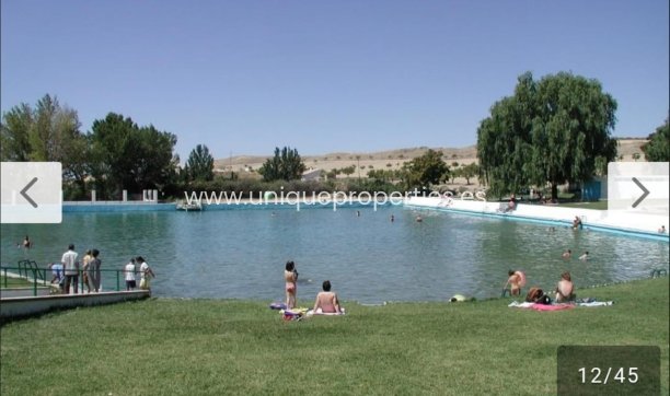 Herverkoop - Reclame -
Huescar