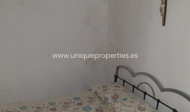 Revente - Cave House -
Caniles