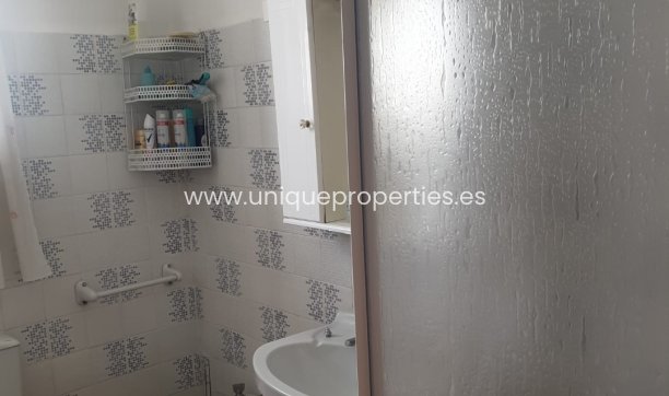 Revente - Cave House -
Caniles