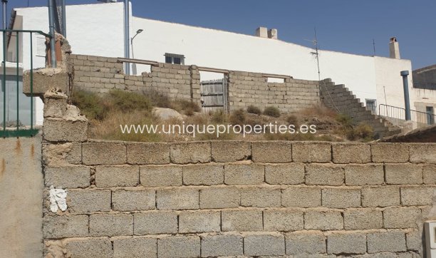 Revente - Cave House -
Caniles