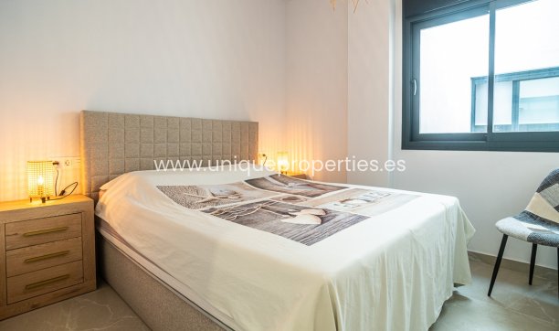 Herverkoop - Apartment -
Torrevieja - Playa del Cura