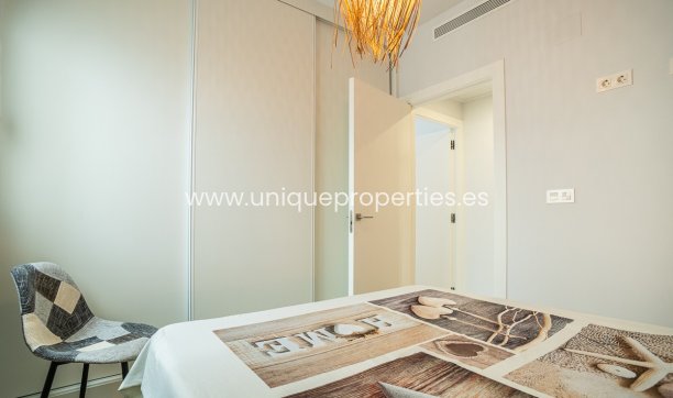 Herverkoop - Apartment -
Torrevieja - Playa del Cura