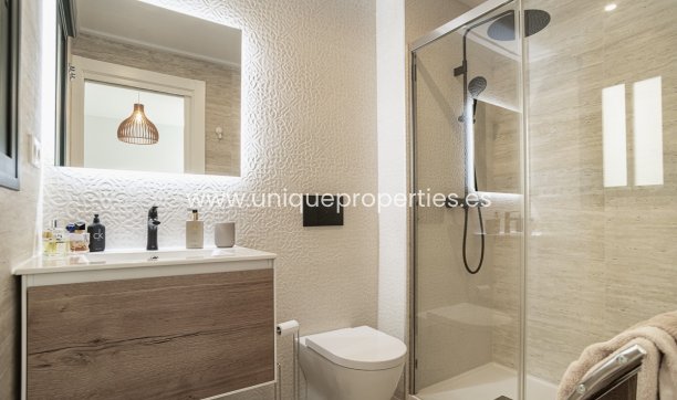 Herverkoop - Apartment -
Torrevieja - Playa del Cura