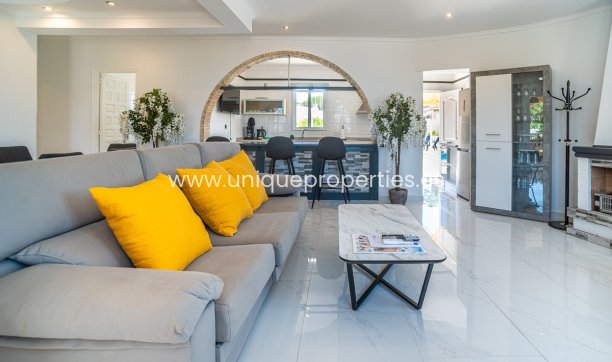 Herverkoop - Villa -
Torrevieja - La Siesta