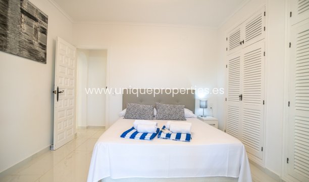 Herverkoop - Villa -
Torrevieja - La Siesta