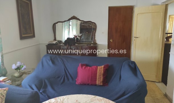 Resale - Village House -
Olula del Rio