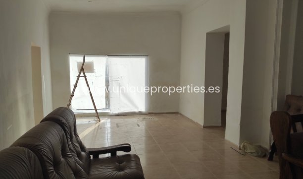 Resale - Village House -
Olula del Rio