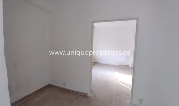 Resale - Village House -
Olula del Rio