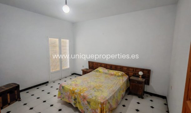 Reventa - Village House -
Partaloa