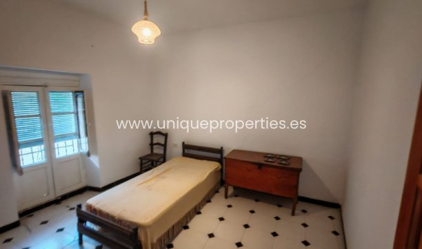 Reventa - Village House -
Partaloa