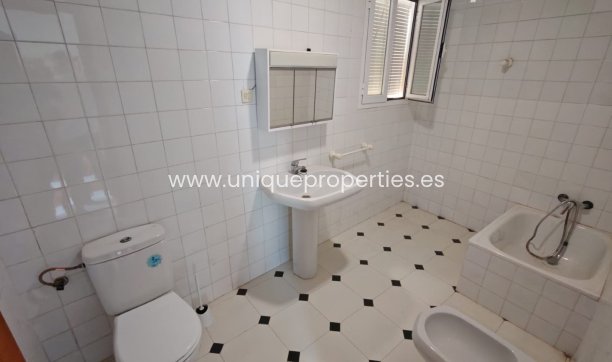 Reventa - Village House -
Partaloa