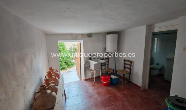 Reventa - Village House -
Partaloa