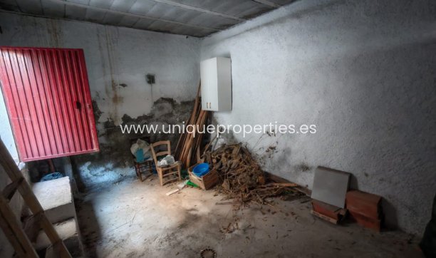 Reventa - Village House -
Partaloa