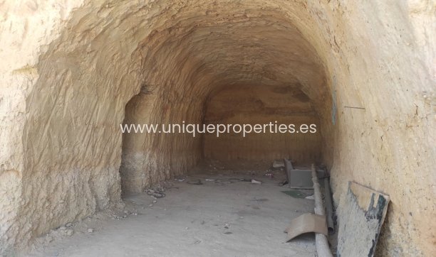 Revente - Cave House -
Huescar
