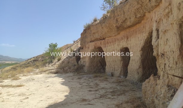 Revente - Cave House -
Huescar