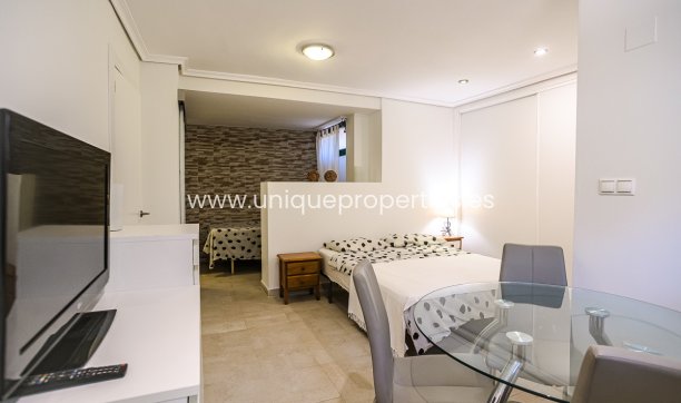 Resale - House -
Torrevieja - LOS BALCONES - LOS ALTOS
