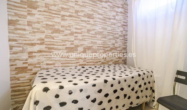 Resale - House -
Torrevieja - LOS BALCONES - LOS ALTOS