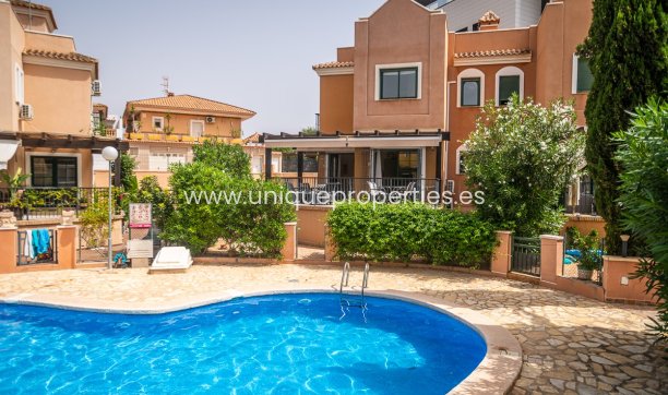 Resale - House -
Torrevieja - LOS BALCONES - LOS ALTOS
