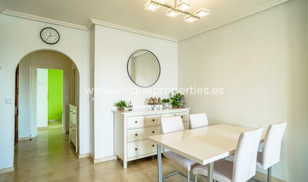 Resale - Apartment -
Orihuela - VILLAMARTÍN