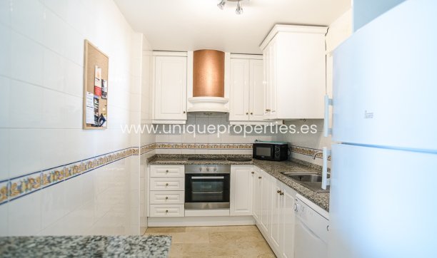Resale - Apartment -
Orihuela - VILLAMARTÍN