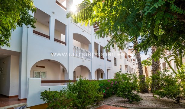 Resale - Apartment -
Orihuela - VILLAMARTÍN