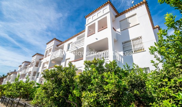 Resale - Apartment -
Orihuela - VILLAMARTÍN