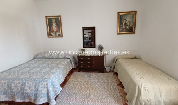 Reventa - Village House -
Purchena