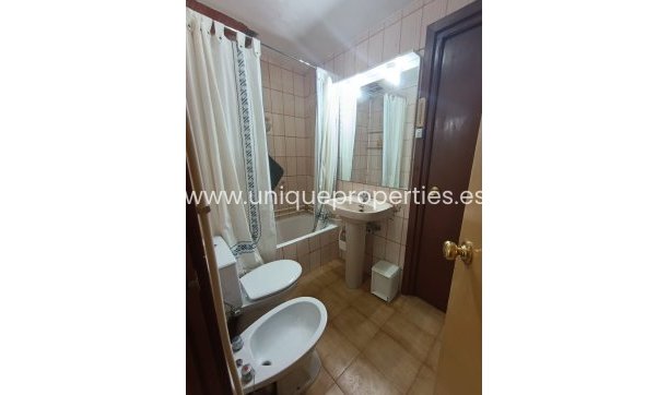 Reventa - Village House -
Purchena