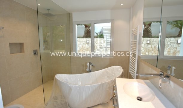Reventa - Villa -
Costa d'en Blanes - Calvià