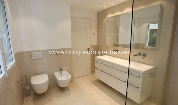 Reventa - Villa -
Costa d'en Blanes - Calvià