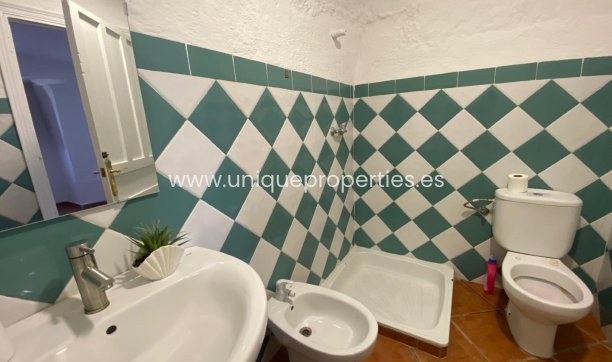 Resale - Cave House -
Cortes de Baza
