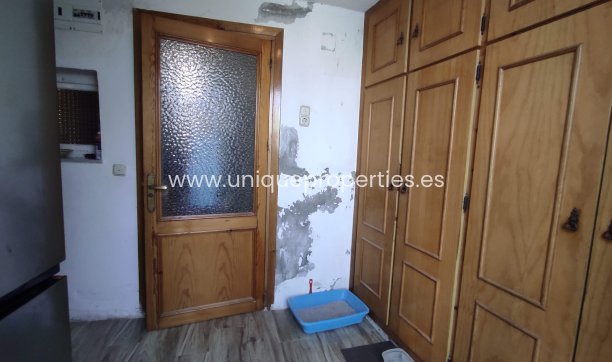 Reventa - Village House -
Lucar