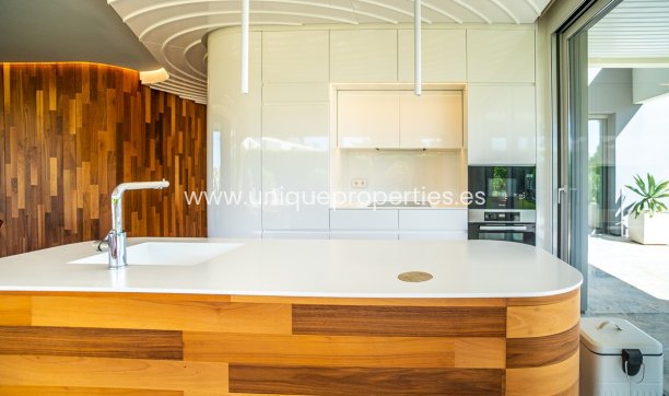 Reventa - Ground Floor -
LAS COLINAS GOLF RESORT