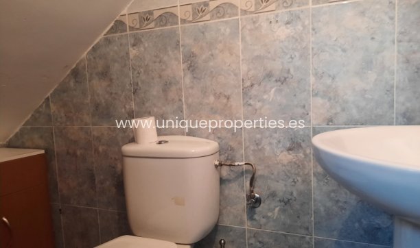 Reventa - Village House -
Macael