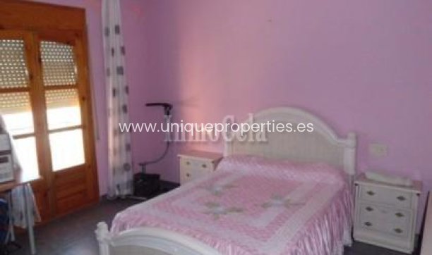 Reventa - Village House -
Cela