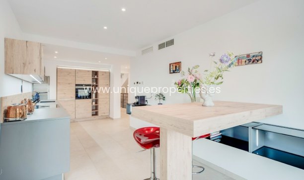 Reventa - Vila -
Palma - SON VIDA