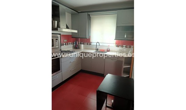 Reventa - Apartment -
Purchena