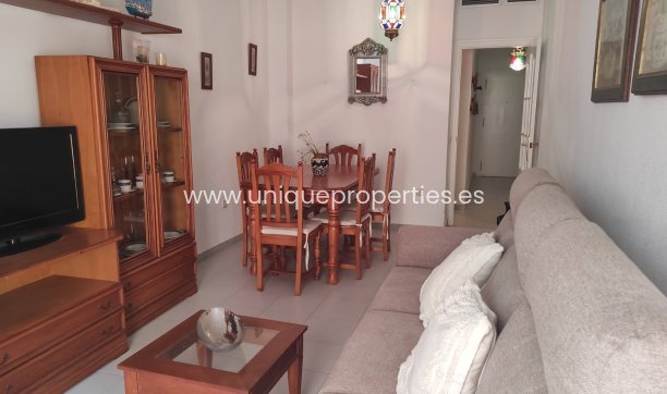 Herverkoop - Apartment -
Garrucha