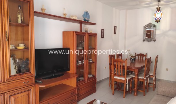 Herverkoop - Apartment -
Garrucha