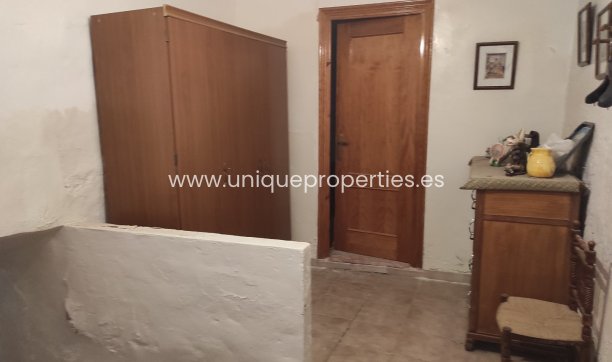 Reventa - Village House -
Galera