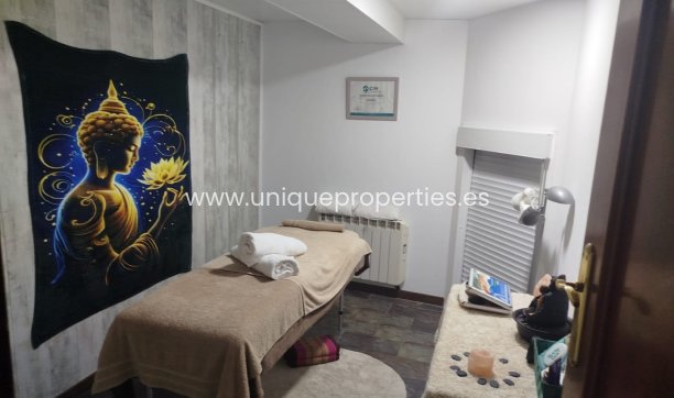 Revente - Village House -
Fines