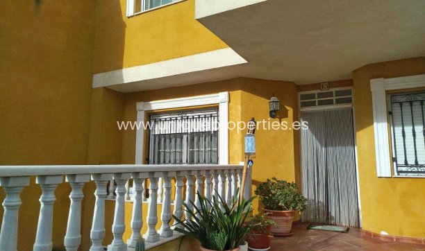 Revente - Village House -
Fines