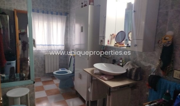 Reventa - Village House -
Macael